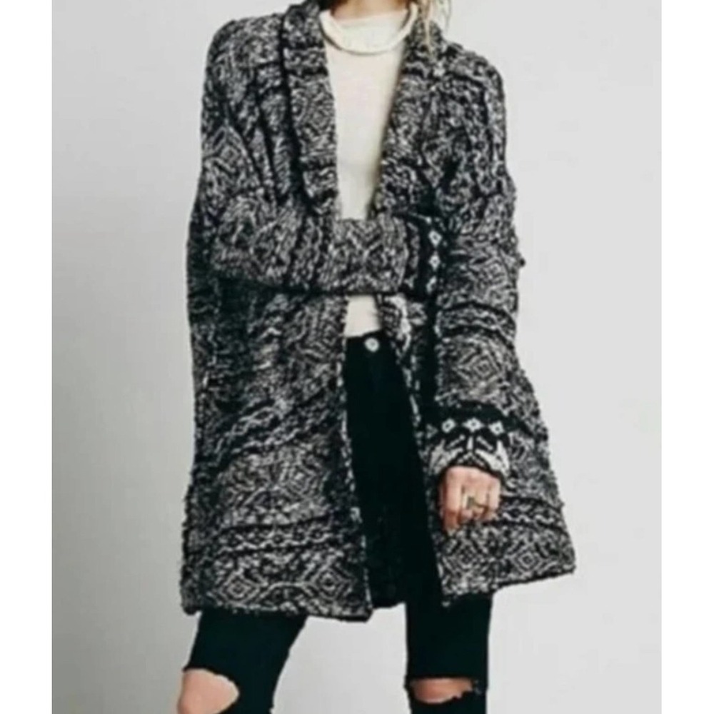 Free People-‎ RARE - Hidden SnowflakeInside Out Cardigan Size XS Oversized Fit